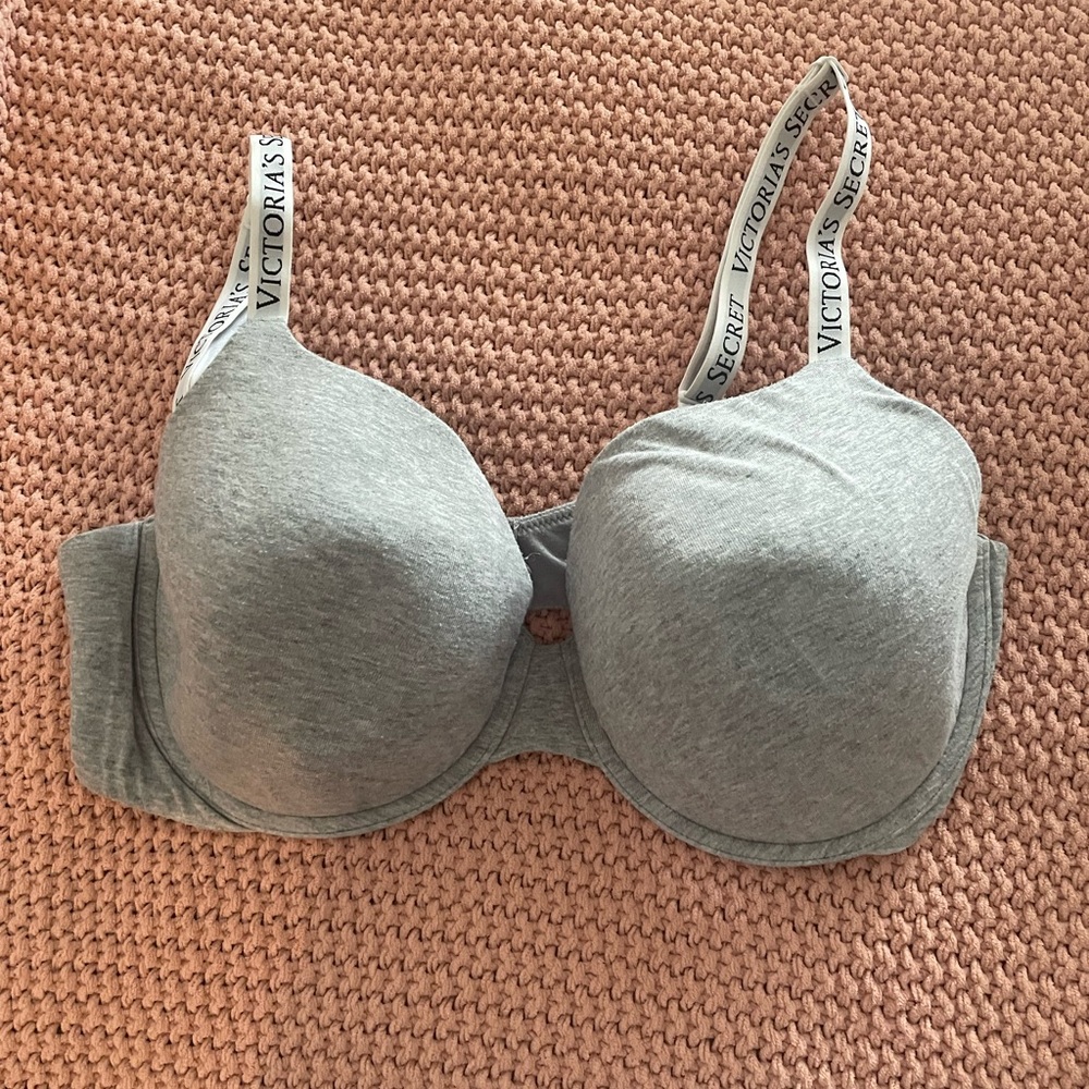 Victoria’s Secret bra